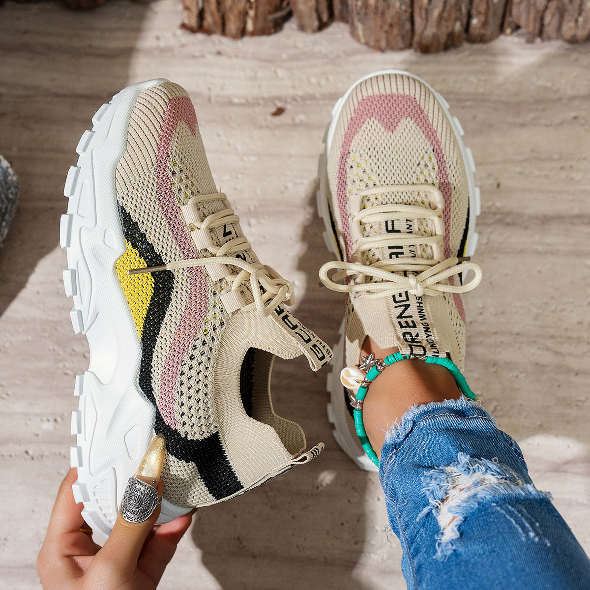 Stylish Women's Sports Shoes: Lightweight Casual Footwear