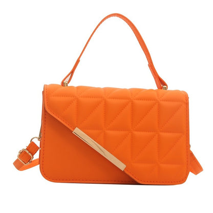 Simple Fashion Solid Color Diamond Indentation Handbag