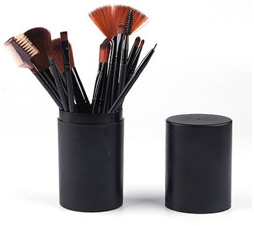 Stylish 12pcs Makeup Brush Set: Essential Beauty Tools