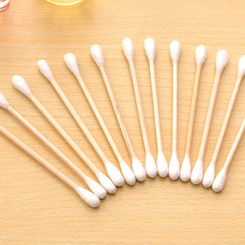 Disposable sanitary cotton swabs, soft bags, wooden sticks, double ended cotton swabs, cleaning cotton swabs, 100 pieces in tota